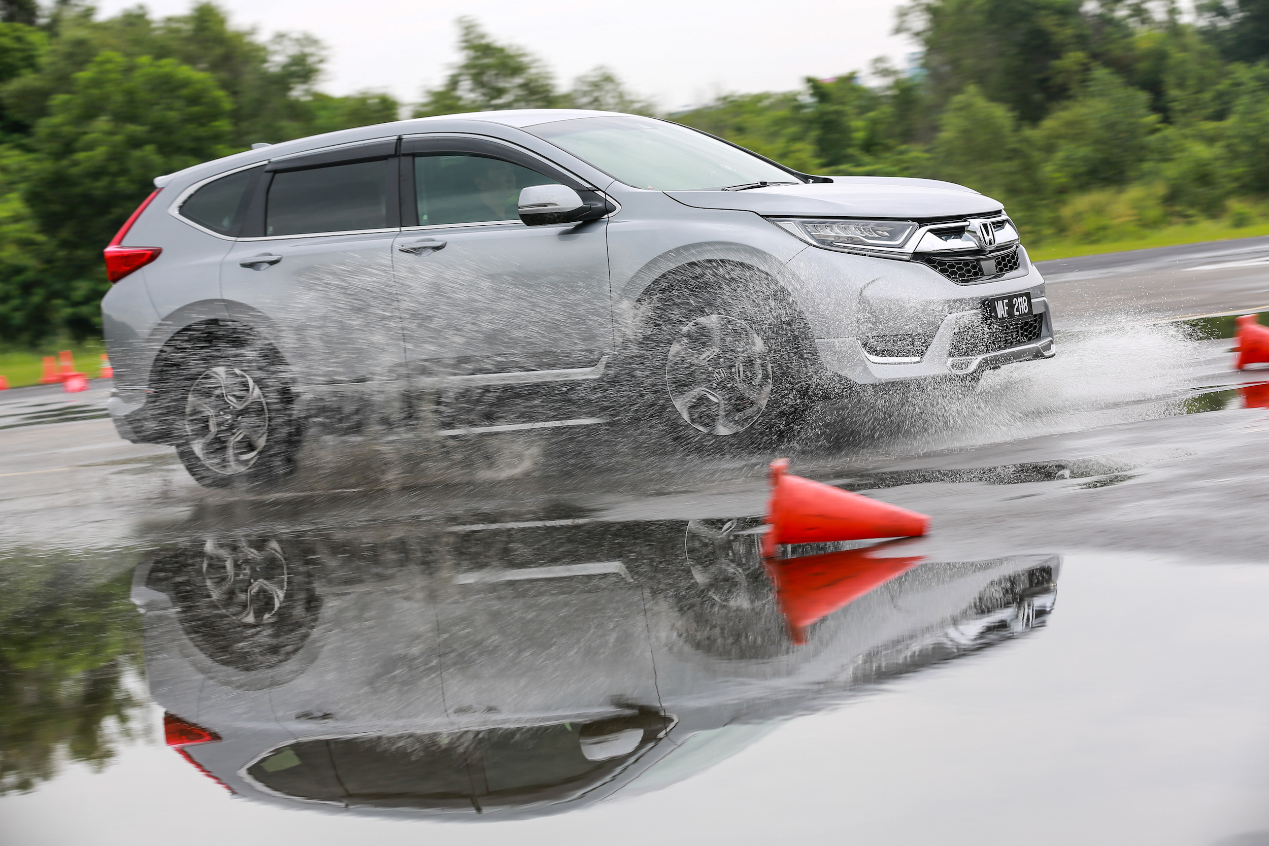 2wd Vs 4wd Insurance Honda Honda CR-V preview II: It's 2WD vs 4WD... what's the diff? | Features