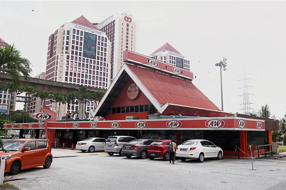 It S Official The Oldest A W Outlet In Petaling Jaya Will Be Closing Down For Good This Year News Rojak Daily It S Official The Oldest A W Outlet In Petaling Jaya Will Be Closing Down For Good This Year News Rojak Daily