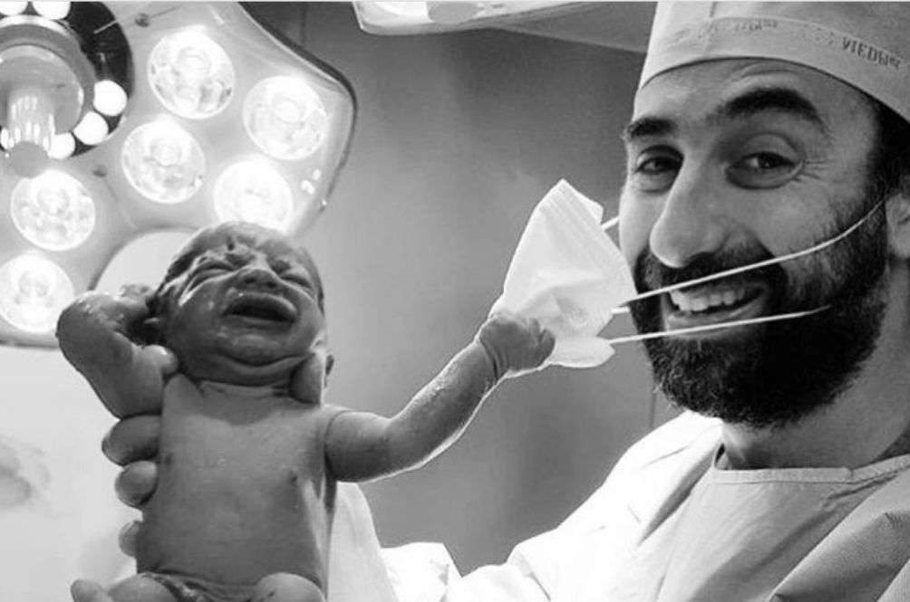 Photo Of Newborn Yanking Off Doctor’s Mask Goes Viral Lifestyle