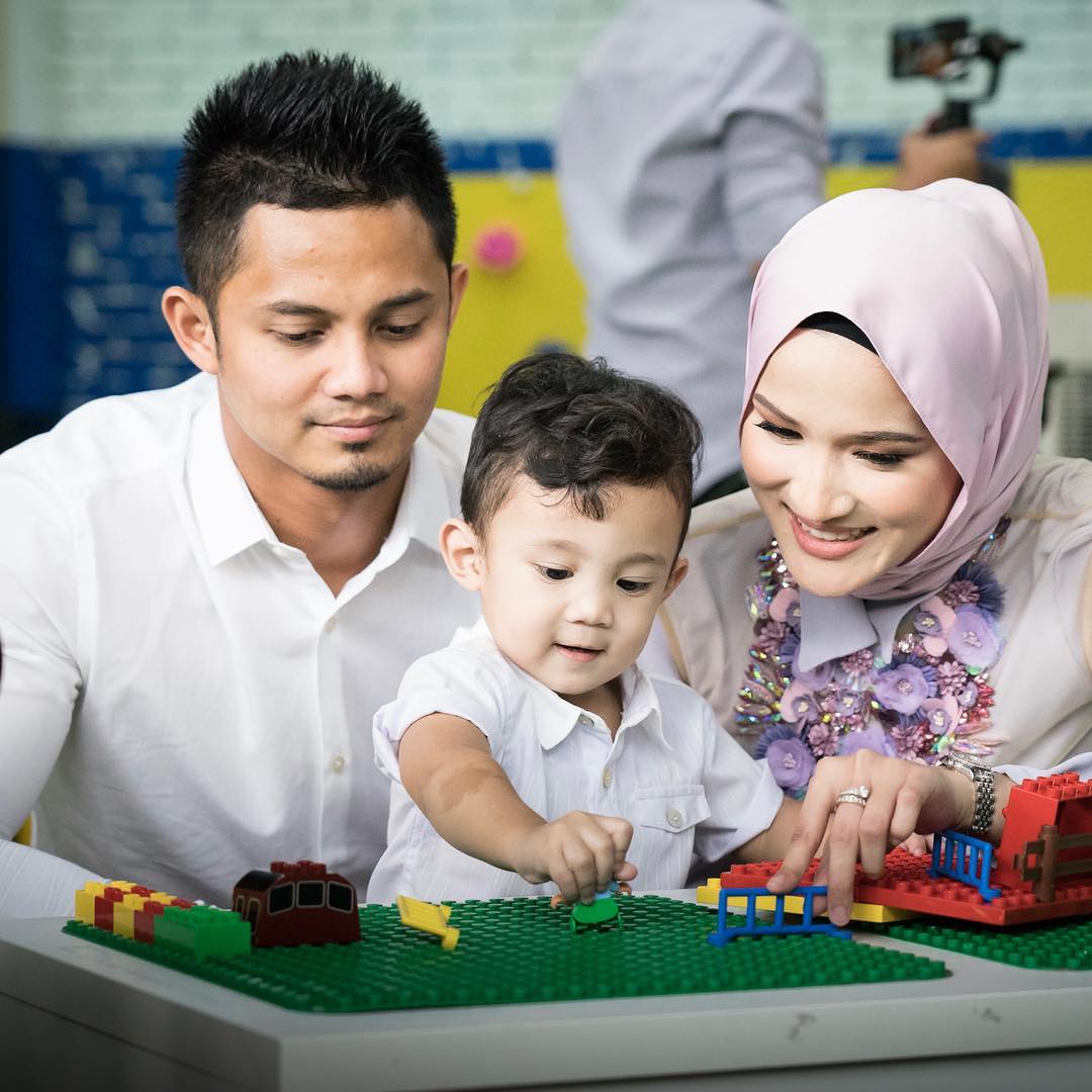 Hairul Tegas tanda sayang.