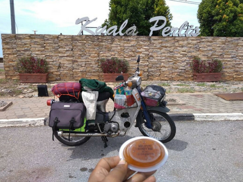 Shuhur Borneo tunggu aku datang!