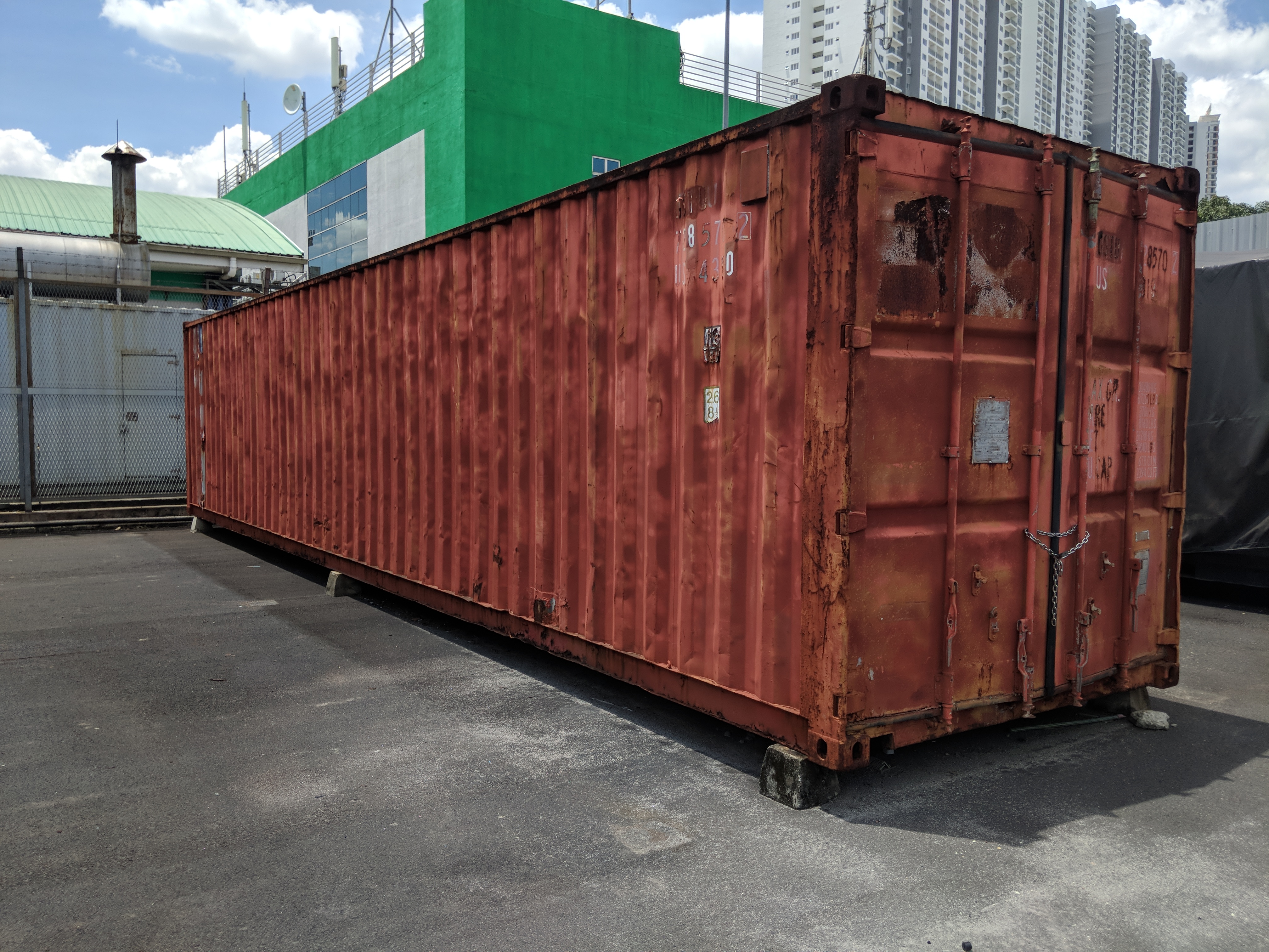 Rojak Daily This rusty shipping container makes a chic background.