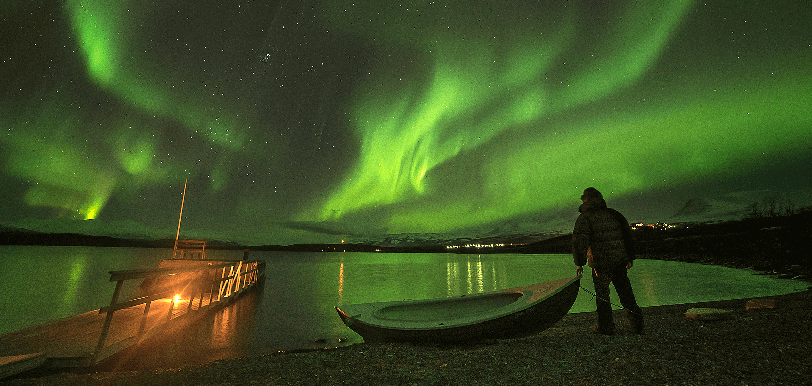 www.visitabisko.com Such a majestic view of the Aurora Borealis in Abisko, Sweden.