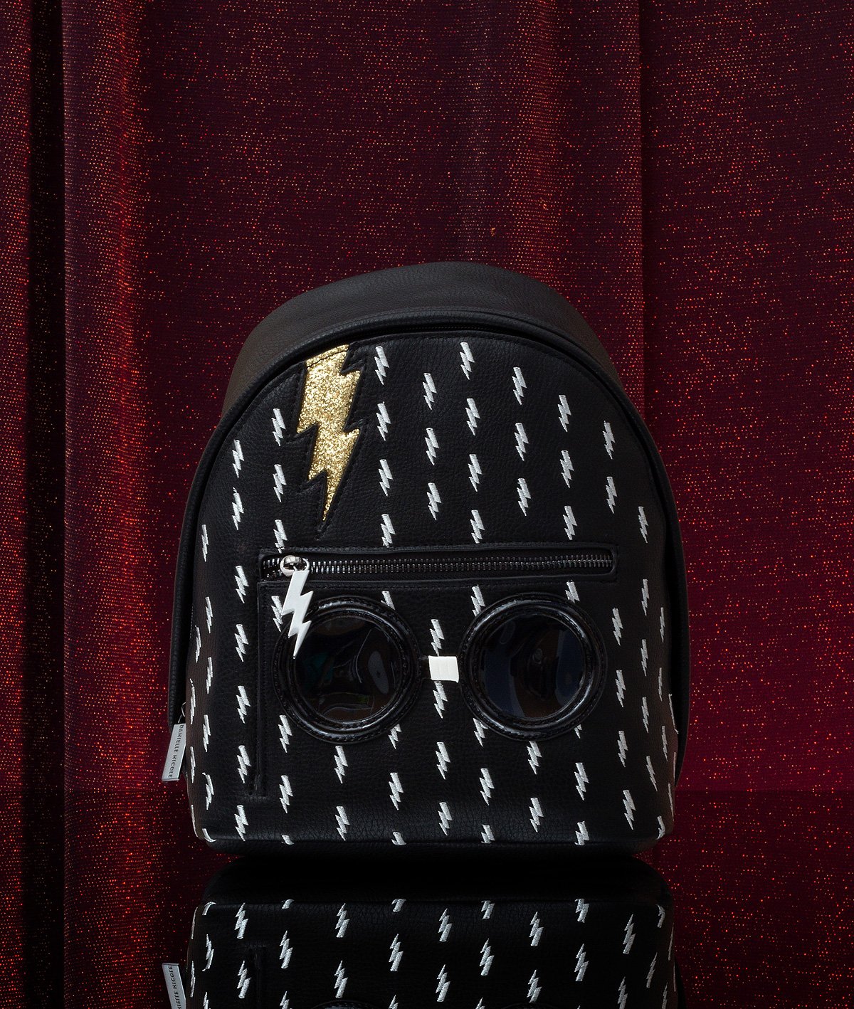 danielle-nicole.com Everyone will either stare at you or ask you where you'd get this bag.