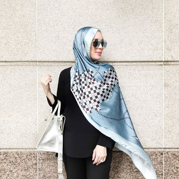 @vivyyusof Instagram We hope they'll make more batik-inspired scarves after this.