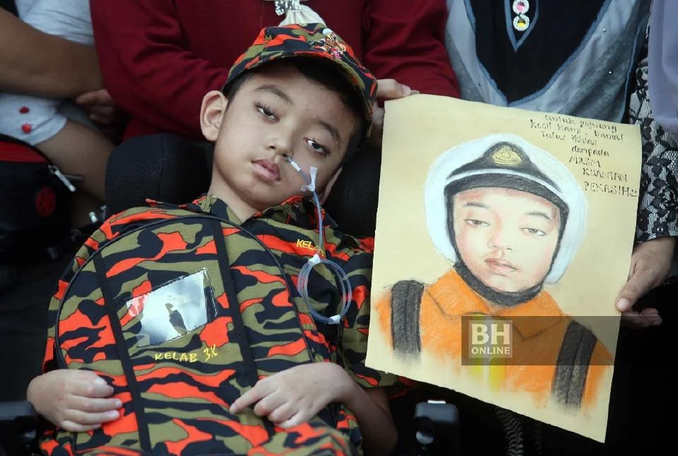 NSTP/Muhd Asyraf Sawal Danial's dream is to become a firefighter one day.