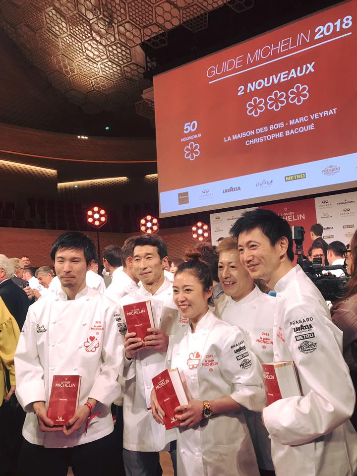 Pertinence Restaurant Facebook Kwen Liew posing with her award and fellow recipients.