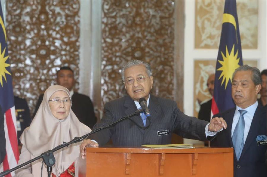 Mohd Fadli Hamzah/NST Tun M during the press conference on Wednesday.
