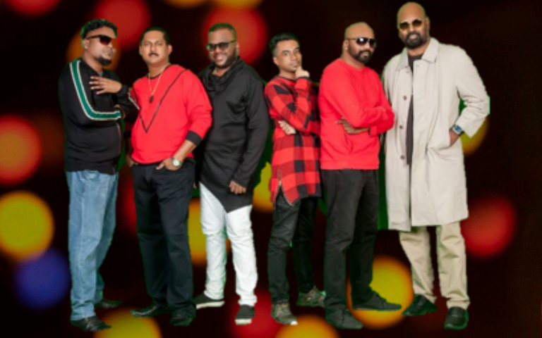 Anbinoli Deepavali Season Is On Here S What Astro Has In Store For You Astro Ulagam