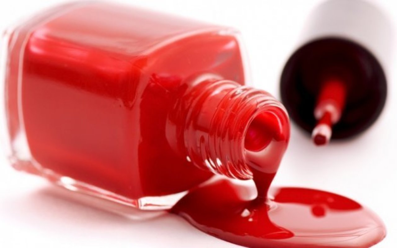 This Happens To Your Body 10 Hours After Applying Nail Polish! Astro