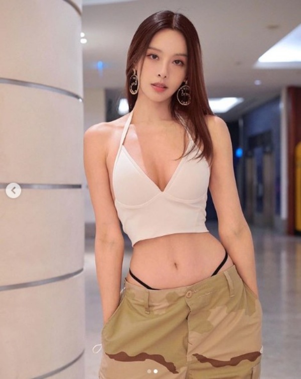 lee_01.jpg lee_01.jpg