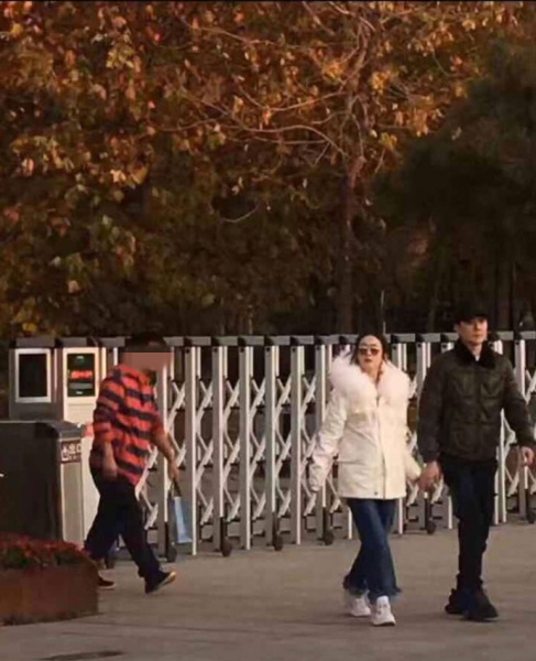 zhao_02.jpg