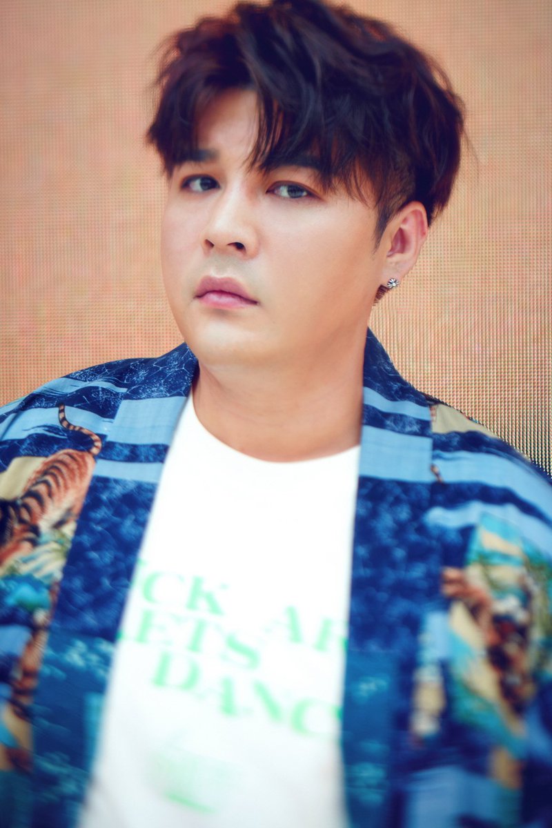 Shindong_(One_More_Time).jpg