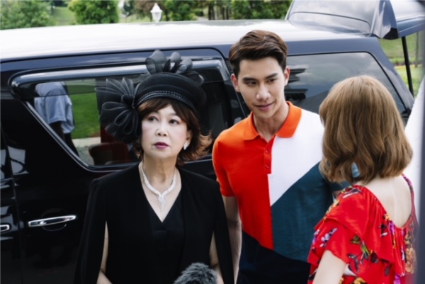 thai_03.jpg thai_03.jpg