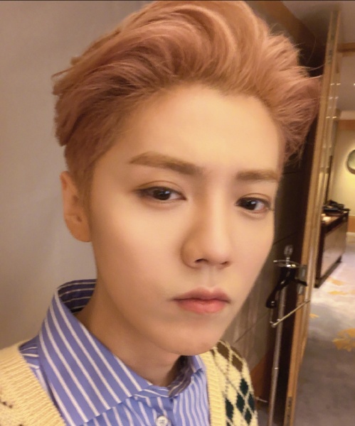 luhan_02.jpg