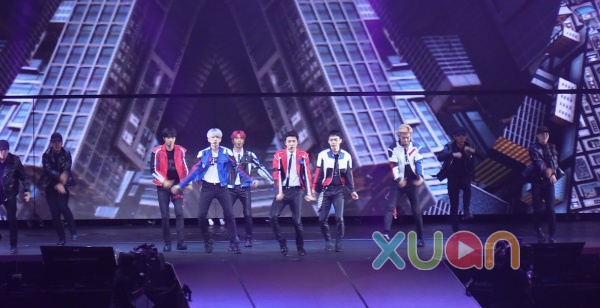 exo_04.JPG exo_04.JPG