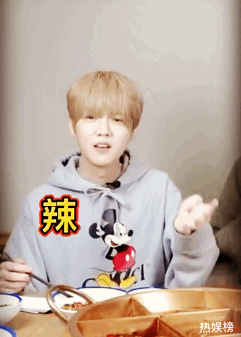 5c55a1dbgy1gano2z8ryjg209e0d5npd.gif 5c55a1dbgy1gano2z8ryjg209e0d5npd.gif