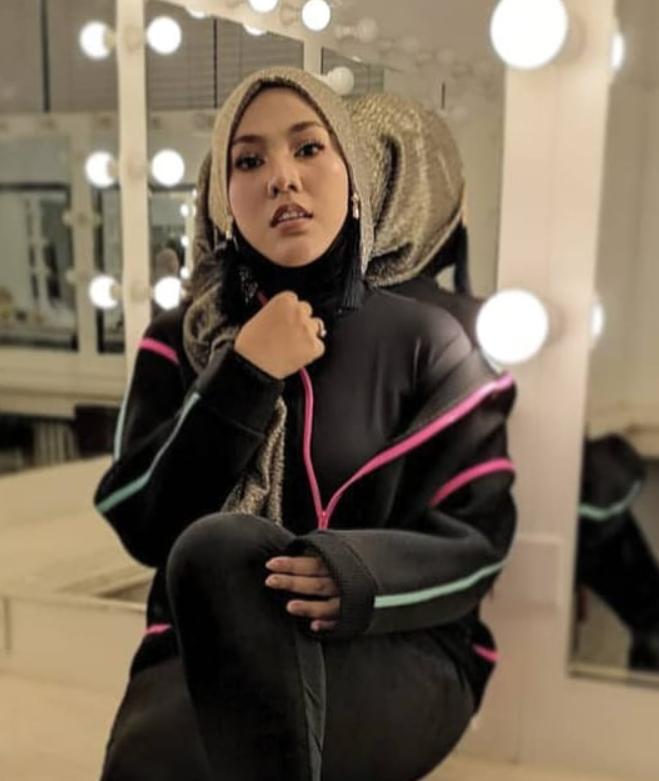 shila5.png shila5.png