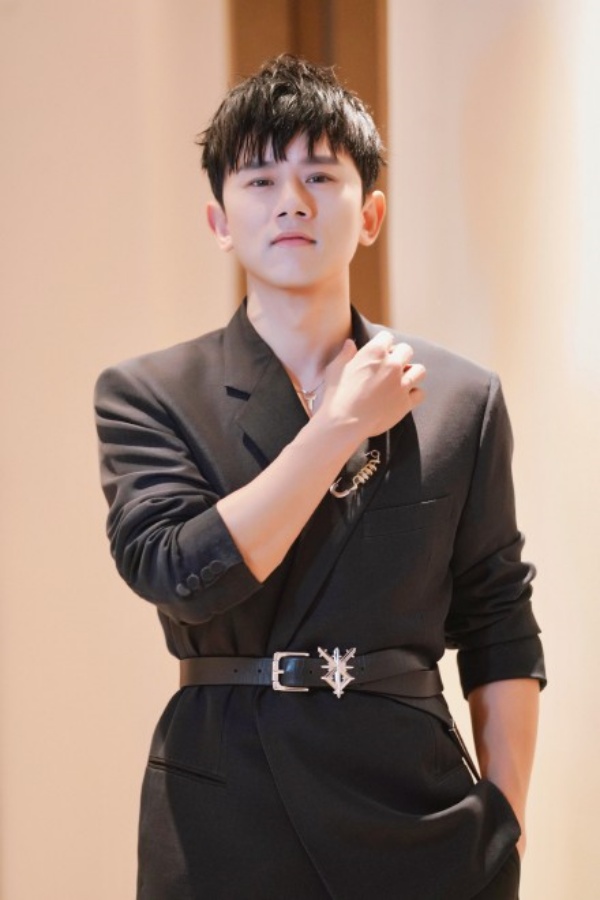 lijiaqizhangjie_01.jpg lijiaqizhangjie_01.jpg