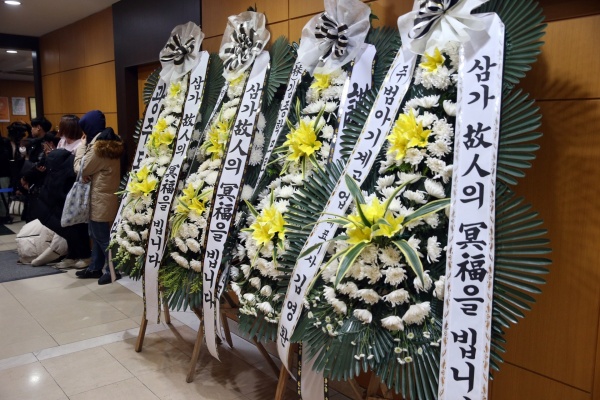 hara_06.jpg hara_06.jpg