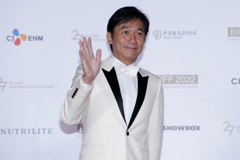 梁朝伟韩式比爱心