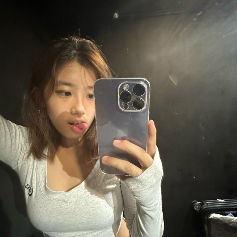 贾静雯17岁女儿梧桐妹