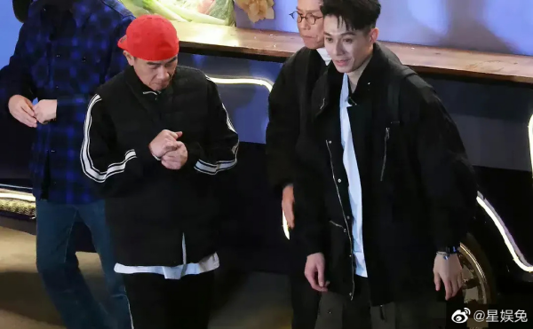 大湾仔的夜2路透